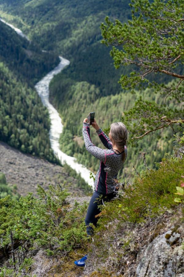 Groven Camping & Hyttegrend Amot  Dış mekan fotoğraf